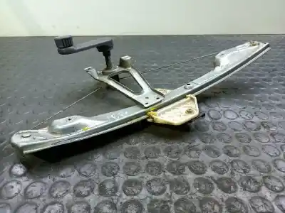 Second-hand car spare part rear left window regulator for renault clio ii fase ii 1.2 oem iam references 7700434303  