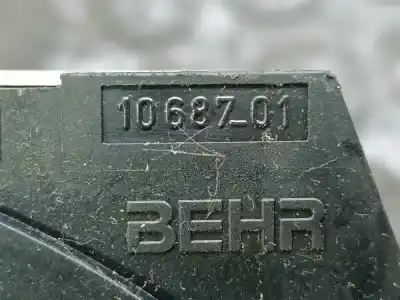 Peça sobressalente para automóvel em segunda mão comando de sofagem (chauffage / ar condicionado) por peugeot 206 berlina xline referências oem iam 1068701