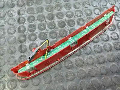 Автозапчастина б/у центральний гампов для opel astra j lim. astra j посилання на oem iam 13372164  645290727