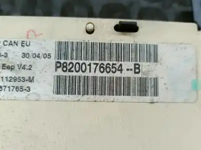 Peça sobressalente para automóvel em segunda mão quadrante por renault kangoo f kc0 alize referências oem iam 8200176654  