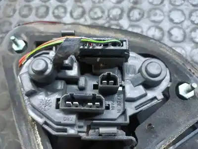 Second-hand car spare part right tailgate light for seat leon (1m1) signo oem iam references   