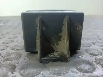 Pezzo di ricambio per auto di seconda mano  per ALFA ROMEO 147 (190)  Riferimenti OEM IAM 55193073  