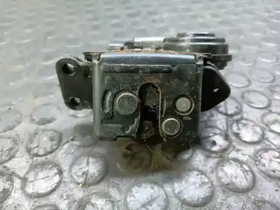 Second-hand car spare part trunk lock for toyota auris básico oem iam references   