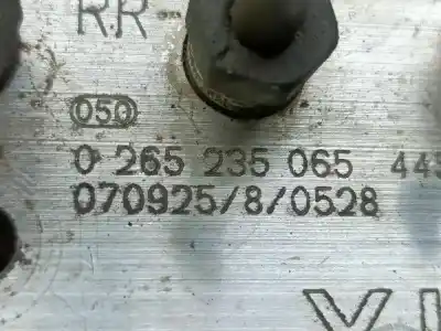 Peça sobressalente para automóvel em segunda mão abs por toyota auris básico referências oem iam 4454002060  