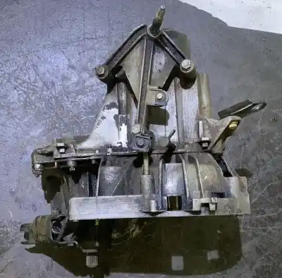 Second-hand car spare part GEARBOX for RENAULT KANGOO  OEM IAM references JB1969  