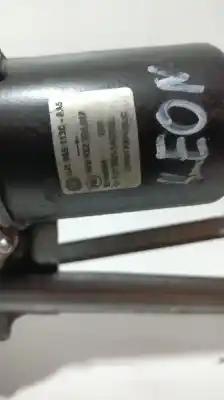 Автозапчастина б/у двигатель передніх склоочисників для seat leon (kl1) seat leon посилання на oem iam 1j1955113c  