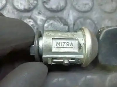 Peça sobressalente para automóvel em segunda mão comutador de ignição por ford fiesta berlina referências oem iam m179a  