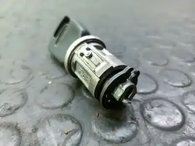 Peça sobressalente para automóvel em segunda mão comutador de ignição por ford fiesta berlina referências oem iam m179a  