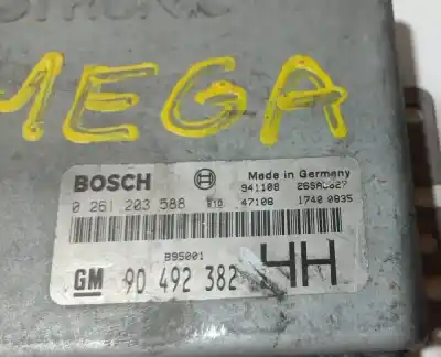 Second-hand car spare part Ecu Engine Control for OPEL OMEGA 3.0 G OMEGA B (X30XE) OEM IAM references 0261203588  90492382