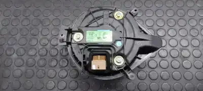 Pezzo di ricambio per auto di seconda mano VENTOLA RISCALDAMENTO per SEAT TOLEDO (1M2)  Riferimenti OEM IAM 8E1820021A  