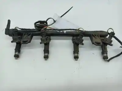 Peça sobressalente para automóvel em segunda mão Régua / Rampa De Injetores por DACIA LOGAN K7J710 Referências OEM IAM 7700274294  