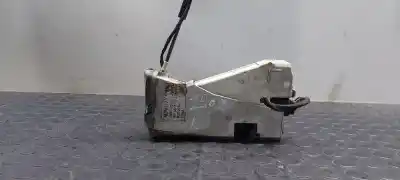 İkinci el araba yedek parçası SOL ÖN KAPI KILIDI için FORD FOCUS  OEM IAM referansları 93BG220A  