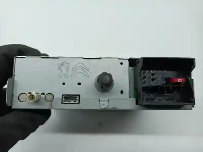 Piesă de schimb auto la mâna a doua sistem audio / cd radio casetofon pentru fiat scudo fiat scudo combi referințe oem iam 98041626xt01