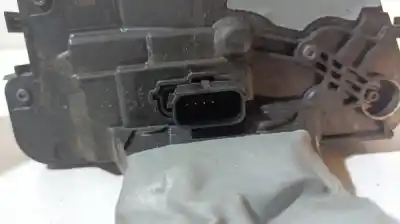 Second-hand car spare part left front door lock for ford focus stline oem iam references e01961105  