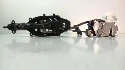 Second-hand car spare part front right door lock for ford focus stline oem iam references e01940105  