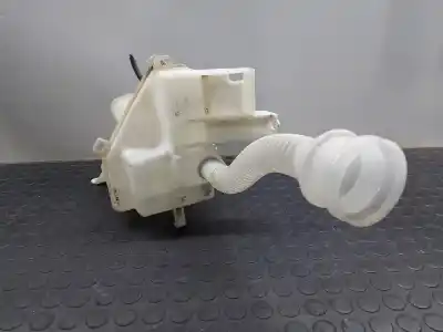 Second-hand car spare part WINDSCREEN WASHER BOTTLE for TOYOTA RAV 4  OEM IAM references 060851217  