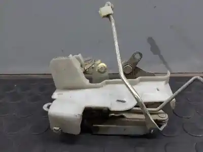 Second-hand car spare part left front door lock for mitsubishi l 200 k6 7 2500 td glx 4-ptas. oem iam references 