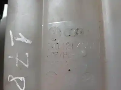 Second-hand car spare part coolant expansion tank for audi a4 avant (8k5) básico oem iam references 8k0121405e  