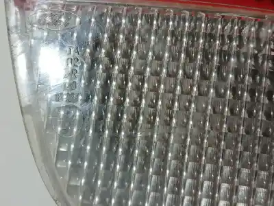 Peça sobressalente para automóvel em segunda mão farolim de para choques traseiro direito  por ford focus berlina (cap) ambiente (d) referências oem iam 1m5115k272  
