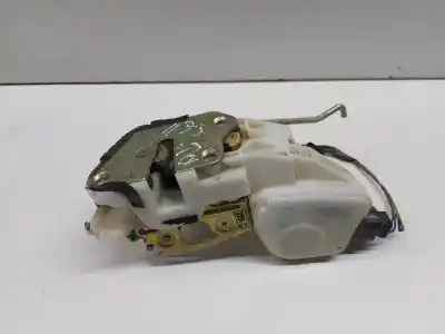 Second-hand car spare part front right door lock for mitsubishi l 200 k6 7 2500 td glx 4-ptas. oem iam references   