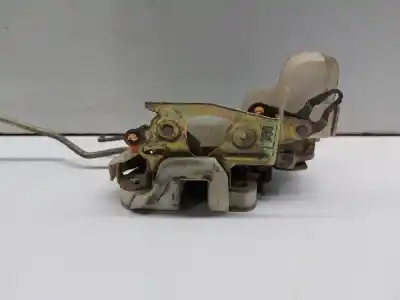 Second-hand car spare part left front door lock for mitsubishi l 200 k6 7 2500 td glx 4-ptas. oem iam references 