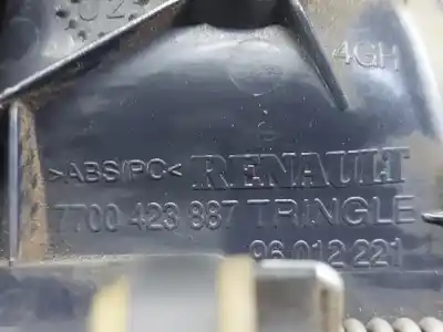 Автозапчастина б/у ліва задня внутрішня ручка для renault clio ii fase ii b cb0 authentique посилання на oem iam 7700423887  