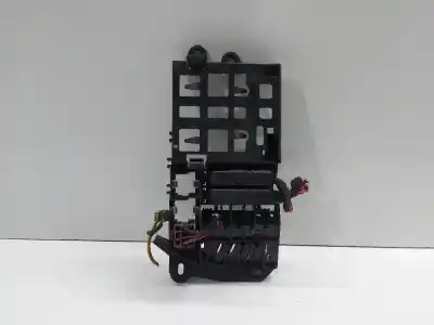Pièce détachée automobile d'occasion BOÎTES À FUSIBLES pour AUDI A6 AVANT (4F2)  Références OEM IAM 4F0971845  