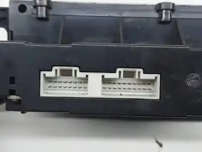 Peça sobressalente para automóvel em segunda mão comando de sofagem (chauffage / ar condicionado) por kia sorento 2.5 crdi concept referências oem iam 972503e000  