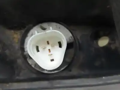 Second-hand car spare part left headlight for kia sorento 2.5 crdi concept oem iam references e138358  130853