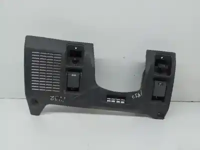Second-hand car spare part front decorative moulding for mitsubishi montero io i (h6_w, h7_w) 2.0 gdi (h67w, h77w) oem iam references mb652131  