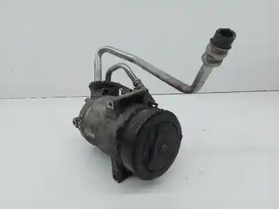 Peça sobressalente para automóvel em segunda mão compressor de ar condicionado a/a a/c por renault captur limited referências oem iam 926000734r  
