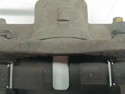 Peça sobressalente para automóvel em segunda mão pinça de travão dianteira esquerda por toyota corolla (e12) 2.0 d-4d linea luna berlina referências oem iam   