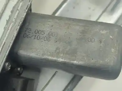 Peça sobressalente para automóvel em segunda mão elevador de vidros dianteira esquerda por corsa corsa c 1.7 16v dti referências oem iam 72005001  