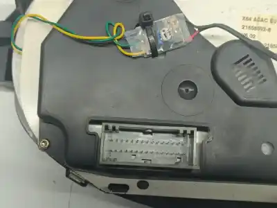 Pièce détachée automobile d'occasion Compteur De Vitesse Tableau De Bord pour RENAULT SCENIC RX4 (JA0) 1.9 dCi Salomon Références OEM IAM P8200038777  