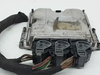 Peça sobressalente para automóvel em segunda mão Centralina De Motor Uce por RENAULT SCENIC RX4 (JA0) 1.9 dCi Salomon Referências OEM IAM 8200143438  