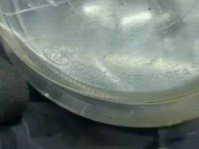 Peça sobressalente para automóvel em segunda mão farol / projetor de nevoeiro esquerdo por kia sorento 2.5 crdi concept referências oem iam 922013e5  