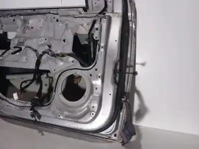 Second-hand car spare part left front door for kia sorento 2.5 crdi concept oem iam references   