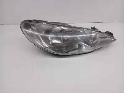 Pièce détachée automobile d'occasion FEU DROIT pour PEUGEOT 206 CC  Références OEM IAM 9628666780  