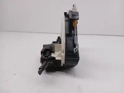 Pezzo di ricambio per auto di seconda mano Serratura Porta Posteriore Destra per SKODA RAPID Elegance Riferimenti OEM IAM 06E5E0839016A  