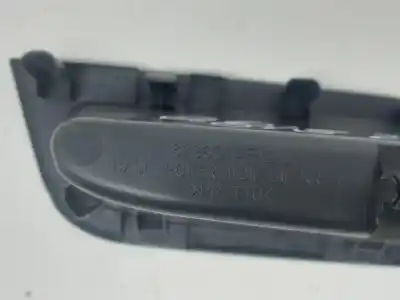 Peça sobressalente para automóvel em segunda mão BOTÃO / INTERRUPTOR ELEVADOR VIDRO TRASEIRO DIREITO por NISSAN QASHQAI  Referências OEM IAM 829604EA0AX  
