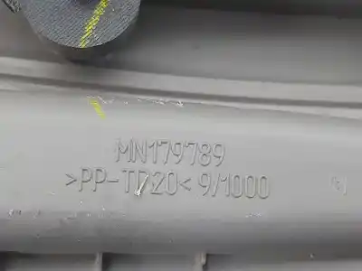 Автозапчасти б/у накладка рычага передач за mitsubishi l 200 (ka0/kb0) 2.5 di-d cat ссылки oem iam mn179789   Автозапчасти б/у накладка рычага передач за mitsubishi l 200 (ka0/kb0) 2.5 di-d cat ссылки oem iam mn179789