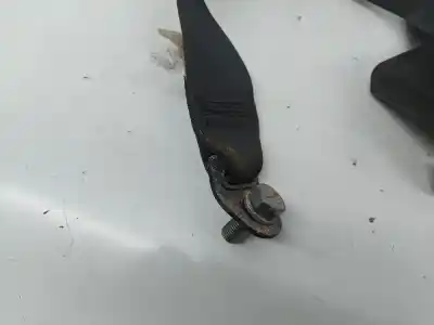 Автозапчастина б/у центральний задній ремін безпеки для mitsubishi l 200 (ka0/kb0) 2.5 di-d cat посилання на oem iam    Автозапчастина б/у центральний задній ремін безпеки для mitsubishi l 200 (ka0/kb0) 2.5 di-d cat посилання на oem iam