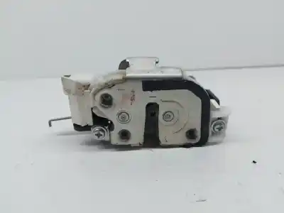 Автозапчастина б/у замок передніх дверей лівий для mitsubishi l 200 (ka0/kb0) 2.5 di-d cat посилання на oem iam   