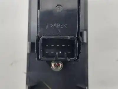 Автозапчастина б/у передній правий віконний вимикач для mitsubishi l 200 (ka0/kb0) 2.5 di-d cat посилання на oem iam mn123948   Автозапчастина б/у передній правий віконний вимикач для mitsubishi l 200 (ka0/kb0) 2.5 di-d cat посилання на oem iam mn123948