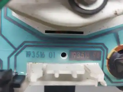 Автозапчастина б/у ПАНЕЛЬ ІНСТРУМЕНТІВ для RENAULT CLIO IV  Посилання на OEM IAM 19351698  19351601