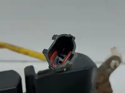 Peça sobressalente para automóvel em segunda mão fechadura da porta traseira esquerda por kia sorento 2.5 crdi active referências oem iam a045777