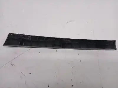 Peça sobressalente para automóvel em segunda mão moldagem por kia sorento 2.5 crdi active referências oem iam 847803e500