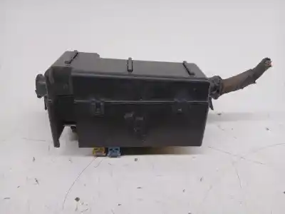 Second-hand car spare part fuse box unit for kia sorento 2.5 crdi active oem iam references 0k53a67bx1  