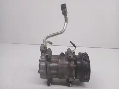 Автозапчастина б/у компресор кондиционера для RENAULT CLIO II FASE II B CB0 Authentique Посилання на OEM IAM 8200315744  