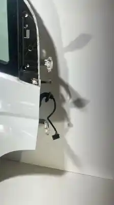 Автозапчастина б/у передні праві двері для IVECO DAILY FURGÓN DAILY FURGON Посилання на OEM IAM   